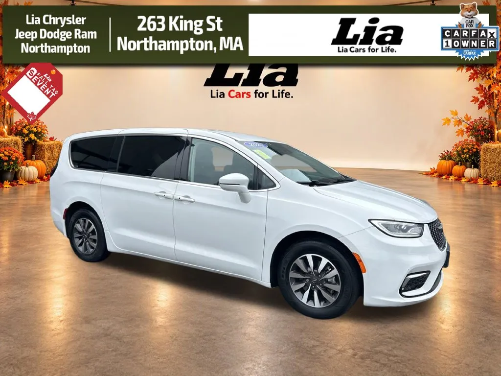 2022 Chrysler Pacifica Hybrid Touring L
