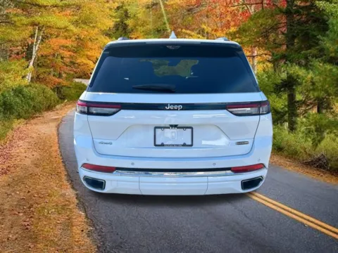 More photos of 2023 Jeep Grand Cherokee Overland at Lia Chrysler Jeep Dodge Ram Northampton, MA