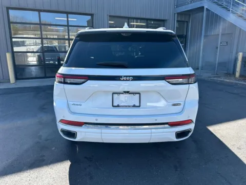 More photos of 2023 Jeep Grand Cherokee Overland at Lia Chrysler Jeep Dodge Ram Northampton, MA