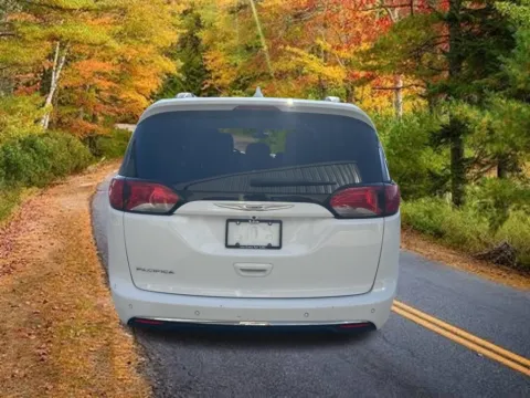 More photos of 2020 Chrysler Pacifica Touring at Lia Chrysler Jeep Dodge Ram Northampton, MA