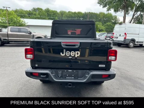 More photos of 2022 Jeep Gladiator Overland at Lia Chrysler Jeep Dodge Ram Northampton, MA