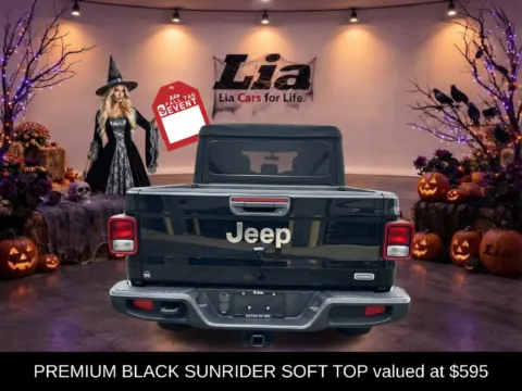 More photos of 2022 Jeep Gladiator Overland at Lia Chrysler Jeep Dodge Ram Northampton, MA