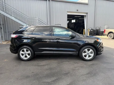 Photos of 2018 Ford Edge SE for sale in Northampton, MA at Lia Chrysler Jeep Dodge Ram Northampton