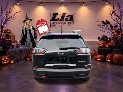 More photos of 2022 Jeep Cherokee Trailhawk at Lia Chrysler Jeep Dodge Ram Northampton, MA