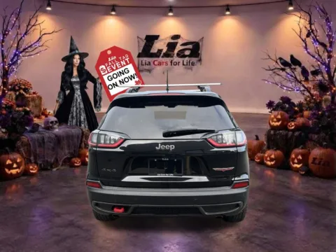 More photos of 2022 Jeep Cherokee Trailhawk at Lia Chrysler Jeep Dodge Ram Northampton, MA