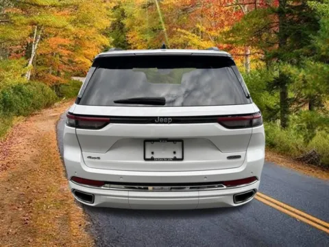More photos of 2023 Jeep Grand Cherokee Overland at Lia Chrysler Jeep Dodge Ram Northampton, MA