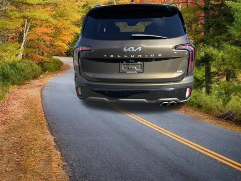 More photos of 2024 Kia Telluride SX-Prestige X-Line at Lia Chrysler Jeep Dodge Ram Northampton, MA