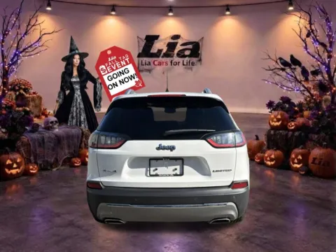 More photos of 2021 Jeep Cherokee Limited at Lia Chrysler Jeep Dodge Ram Northampton, MA