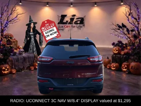 More photos of 2018 Jeep Cherokee Trailhawk at Lia Chrysler Jeep Dodge Ram Northampton, MA