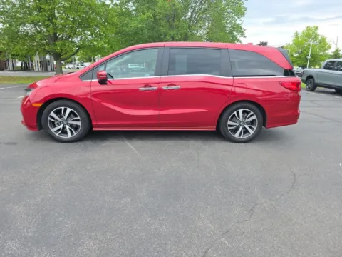 More photos of 2023 Honda Odyssey Touring at Lia Honda Albany, NY