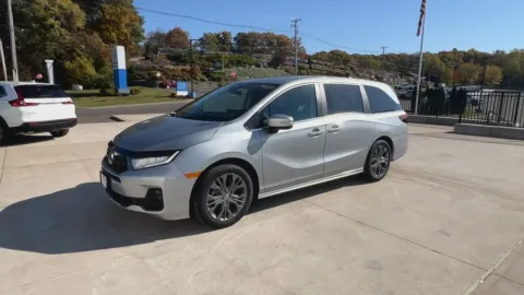 More photos of 2026 Honda Odyssey Touring at Lia Honda Albany, NY