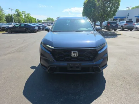 Photos of 2024 Honda CR-V Hybrid Sport-L for sale in Albany, NY at Lia Honda Albany
