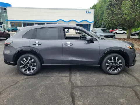 Photos of 2027 Honda HR-V EX-L for sale in Albany, NY at Lia Honda Albany