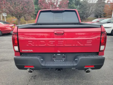 More photos of 2026 Honda Ridgeline RTL at Lia Honda Albany, NY