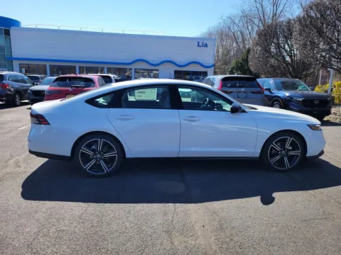 Photos of 2026 Honda Accord SE for sale in Albany, NY at Lia Honda Albany