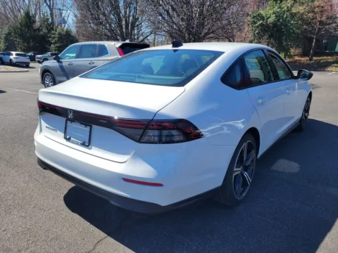 Another view of 2026 Honda Accord SE for sale in Albany, NY at Lia Honda Albany