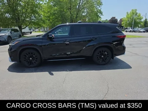 More photos of 2023 Toyota Highlander XSE at Lia Honda Albany, NY