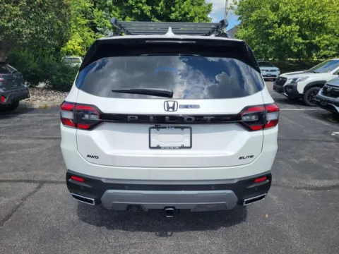 More photos of 2026 Honda Pilot Elite at Lia Honda Albany, NY