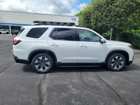 Photos of 2026 Honda Pilot Elite for sale in Albany, NY at Lia Honda Albany