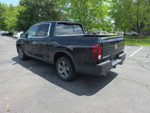 More photos of 2023 Honda Ridgeline RTL at Lia Honda Albany, NY