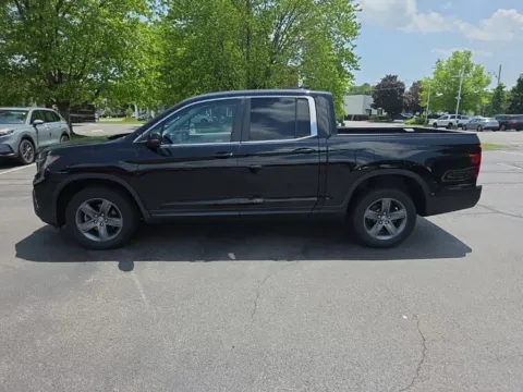 More photos of 2023 Honda Ridgeline RTL at Lia Honda Albany, NY
