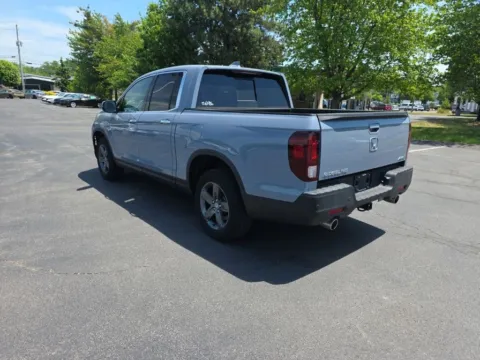 More photos of 2023 Honda Ridgeline RTL-E at Lia Honda Albany, NY