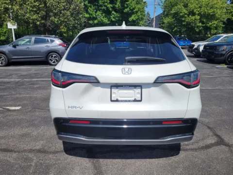 More photos of 2027 Honda HR-V EX-L at Lia Honda Albany, NY