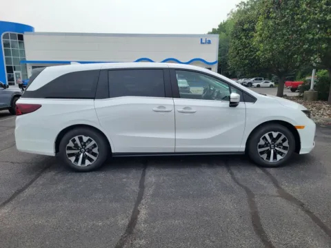 Photos of 2026 Honda Odyssey EX-L for sale in Albany, NY at Lia Honda Albany