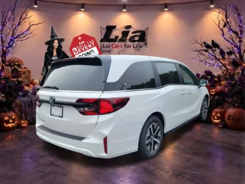 Another view of 2026 Honda Odyssey EX-L for sale in Albany, NY at Lia Honda Albany