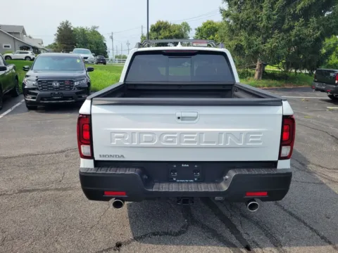 More photos of 2026 Honda Ridgeline RTL at Lia Honda Albany, NY