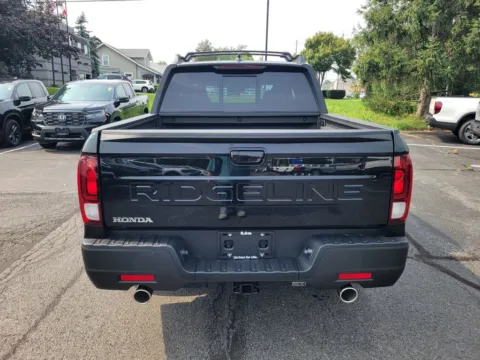 More photos of 2026 Honda Ridgeline RTL at Lia Honda Albany, NY