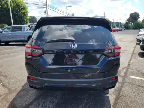 More photos of 2026 Honda Pilot Black Edition at Lia Honda Albany, NY
