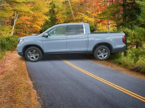 More photos of 2023 Honda Ridgeline RTL-E at Lia Honda Albany, NY