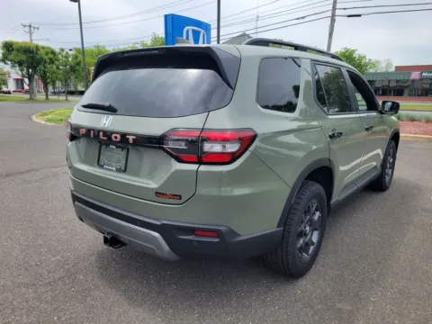 Another view of 2026 Honda Pilot TrailSport for sale in Albany, NY at Lia Honda Albany