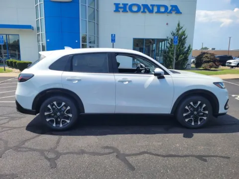 Photos of 2027 Honda HR-V EX-L for sale in Albany, NY at Lia Honda Albany