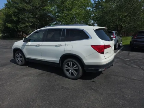 More photos of 2017 Honda Pilot EX-L at Lia Honda Albany, NY