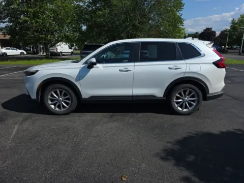 More photos of 2024 Honda CR-V EX at Lia Honda Albany, NY