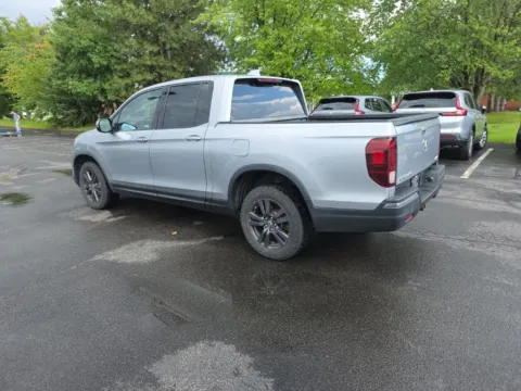 More photos of 2019 Honda Ridgeline Sport at Lia Honda Albany, NY