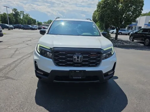 Photos of 2023 Honda Passport TrailSport for sale in Albany, NY at Lia Honda Albany
