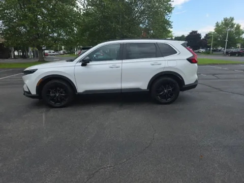 More photos of 2024 Honda CR-V Hybrid Sport at Lia Honda Albany, NY