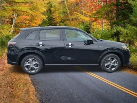 Photos of 2027 Honda HR-V LX for sale in Albany, NY at Lia Honda Albany
