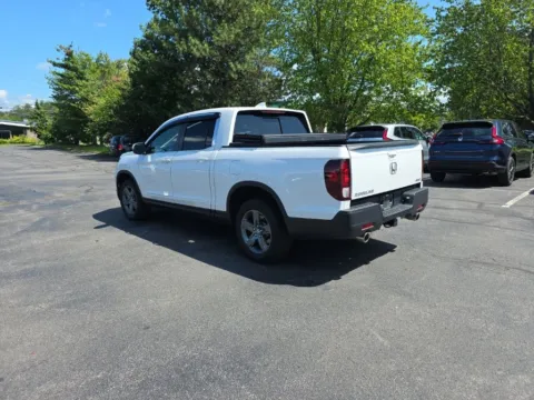 More photos of 2023 Honda Ridgeline RTL at Lia Honda Albany, NY