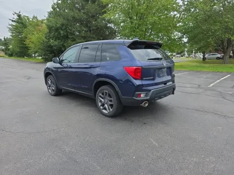 More photos of 2023 Honda Passport EX-L at Lia Honda Albany, NY
