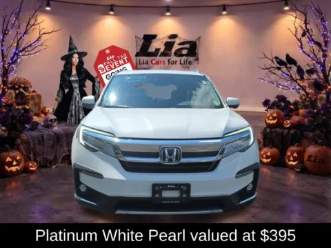 Photos of 2022 Honda Pilot Touring for sale in Albany, NY at Lia Honda Albany