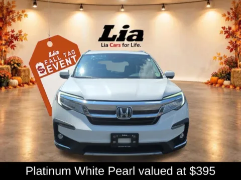 Photos of 2022 Honda Pilot Touring for sale in Albany, NY at Lia Honda Albany