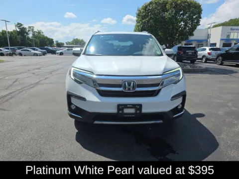 Photos of 2022 Honda Pilot Touring for sale in Albany, NY at Lia Honda Albany