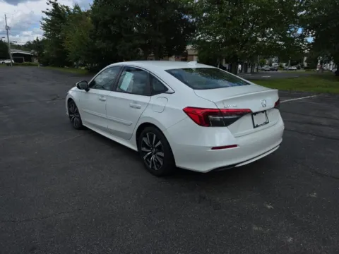 More photos of 2024 Honda Civic EX at Lia Honda Albany, NY