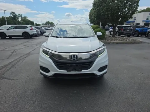 Photos of 2022 Honda HR-V LX for sale in Albany, NY at Lia Honda Albany