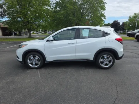 More photos of 2022 Honda HR-V LX at Lia Honda Albany, NY