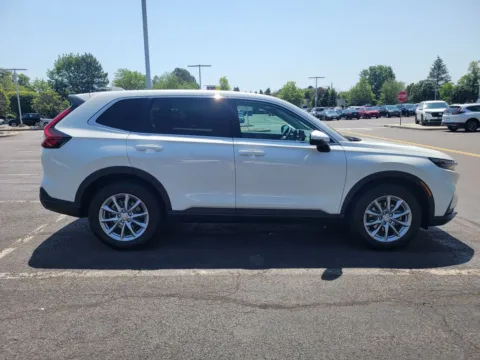 Photos of 2026 Honda CR-V EX for sale in Albany, NY at Lia Honda Albany